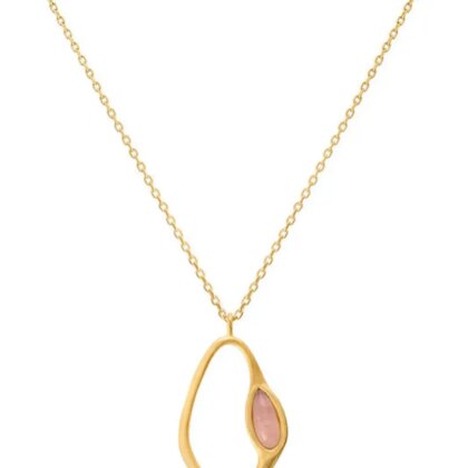 Exuberant golden Necklace